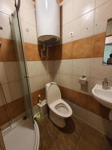 Фото номера Двухместный номер с 2 отдельными кроватями и общей ванной комнатой Гостевой дом Gabriel г. Маарду 21